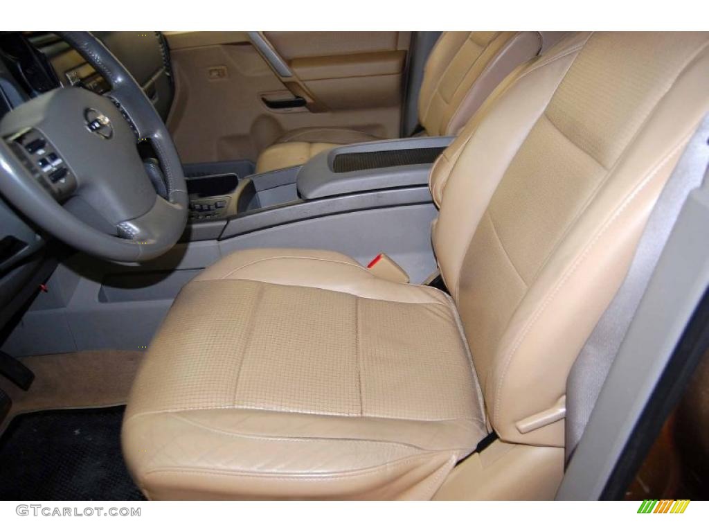 Sand Interior 2004 Nissan Armada SE 4x4 Photo #49211009