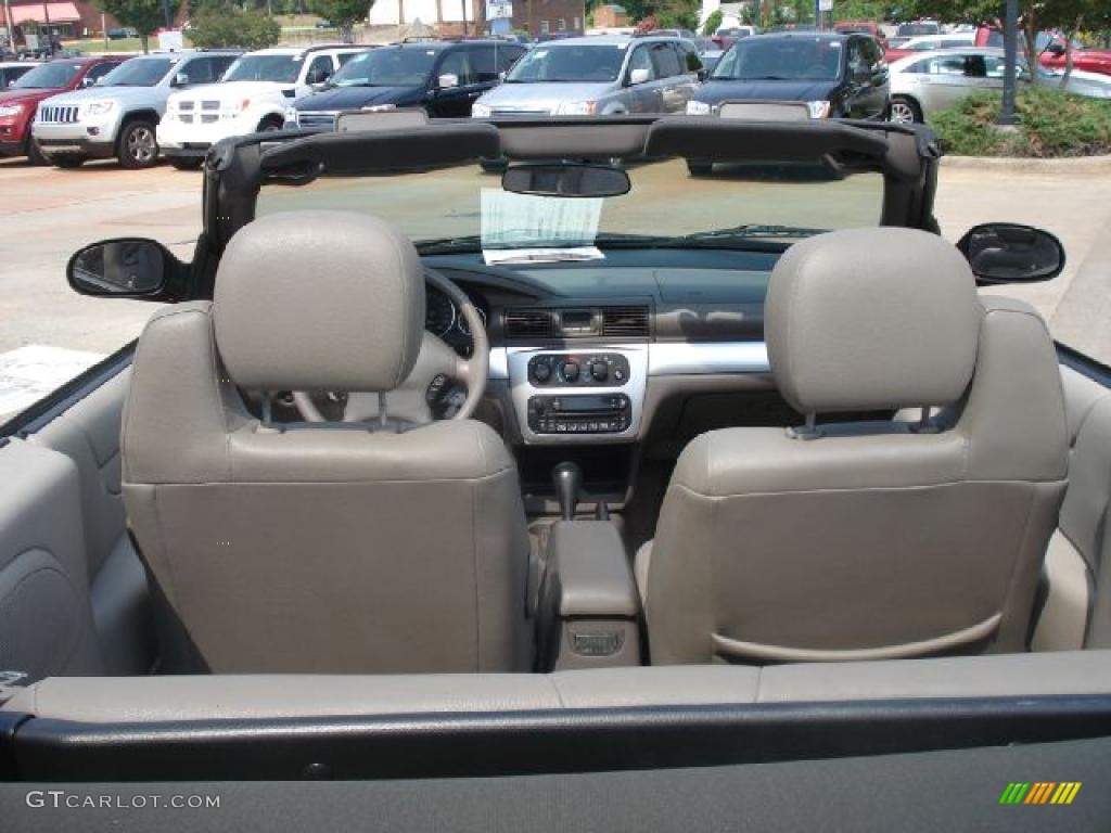 2006 Sebring Touring Convertible - Inferno Red Crystal Pearl / Taupe photo #30
