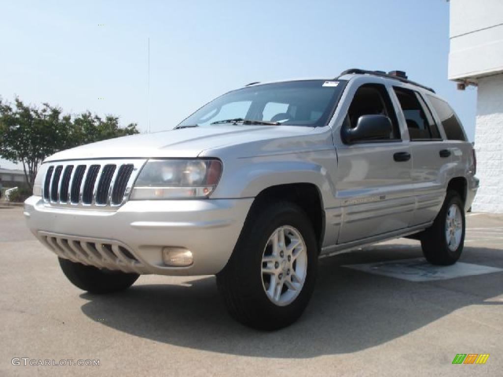 2002 Grand Cherokee Laredo - Bright Silver Metallic / Dark Slate Gray photo #7