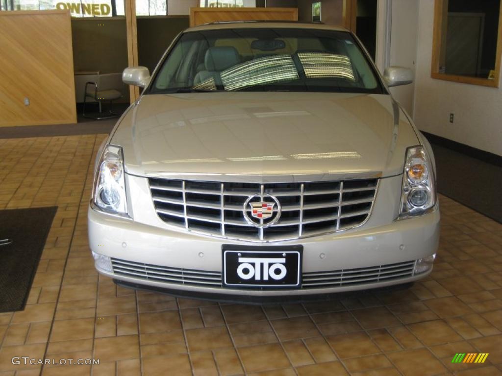 2009 DTS  - Gold Mist / Titanium/Dark Titanium photo #2