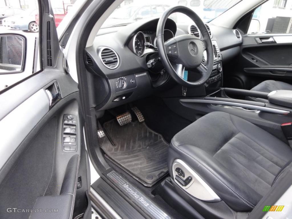 Black Interior 2007 Mercedes-Benz ML 320 CDI 4Matic Photo #49213916
