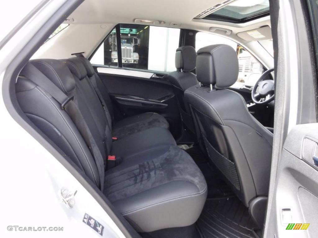 Black Interior 2007 Mercedes-Benz ML 320 CDI 4Matic Photo #49214093