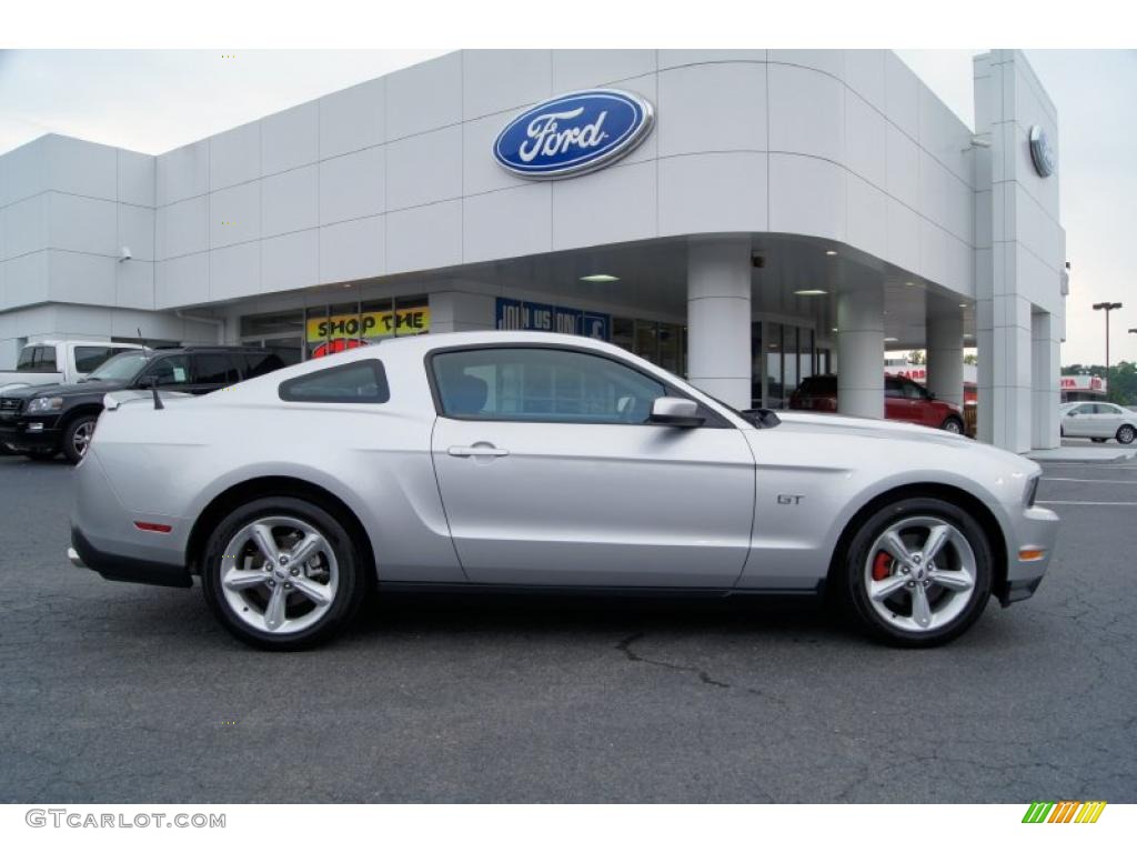 Brilliant Silver Metallic 2010 Ford Mustang GT Coupe Exterior Photo #49216103