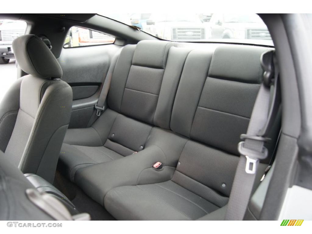 Charcoal Black Interior 2010 Ford Mustang GT Coupe Photo #49216201