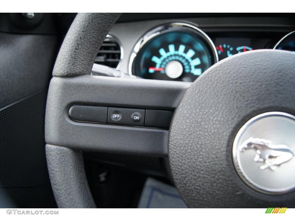 2010 Ford Mustang GT Coupe Controls Photo #49216409