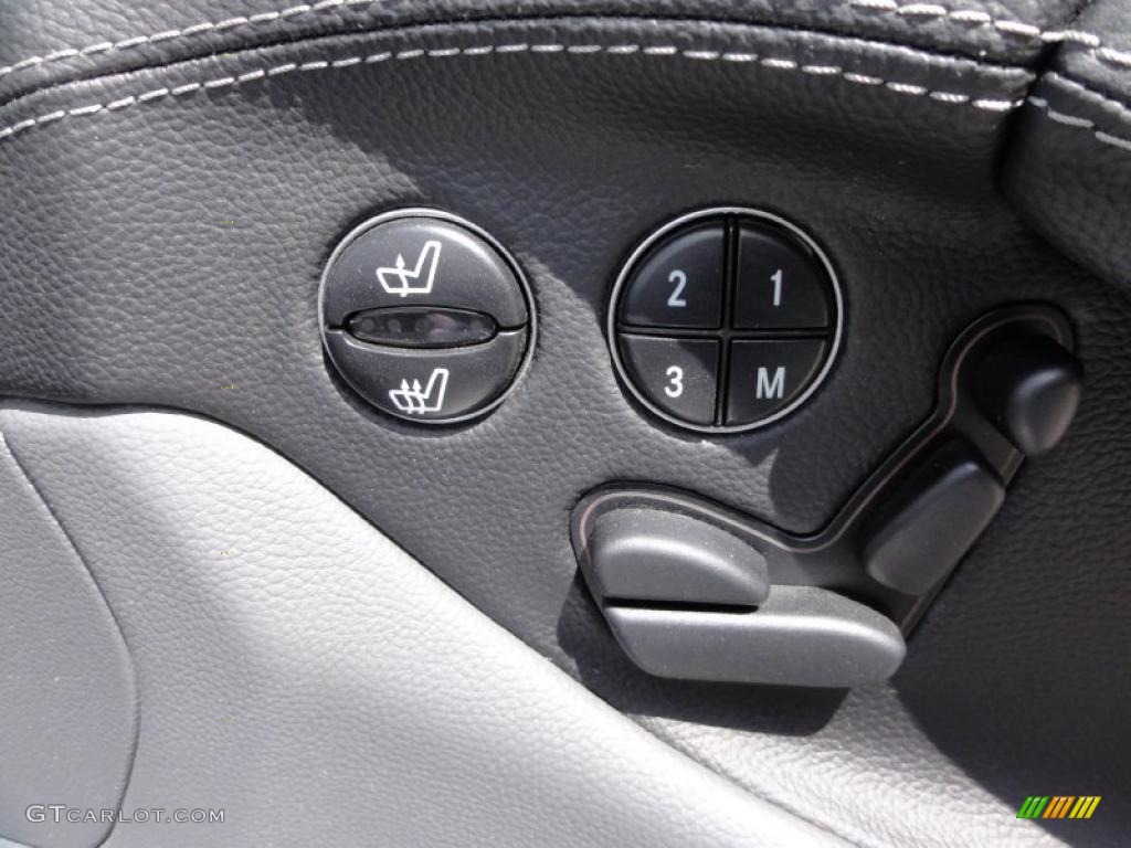 2003 Mercedes-Benz SL 55 AMG Roadster Controls Photo #49217261