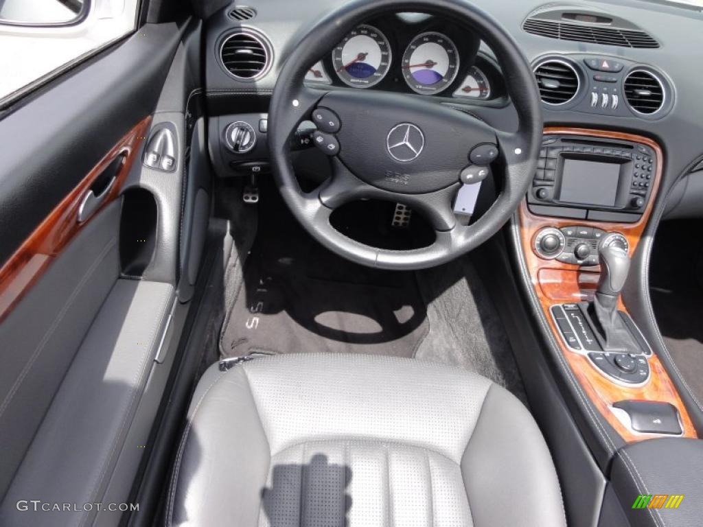 2003 Mercedes-Benz SL 55 AMG Roadster Controls Photo #49217441
