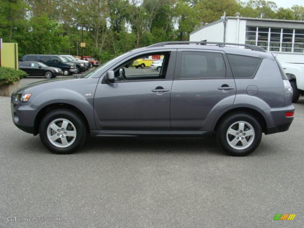 Graphite Gray Pearl 2010 Mitsubishi Outlander ES 4WD Exterior Photo #49218221