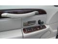 Dove Controls Photo for 2007 Lincoln Town Car #49223762