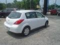 Fresh Powder - Versa 1.8 S Hatchback Photo No. 5
