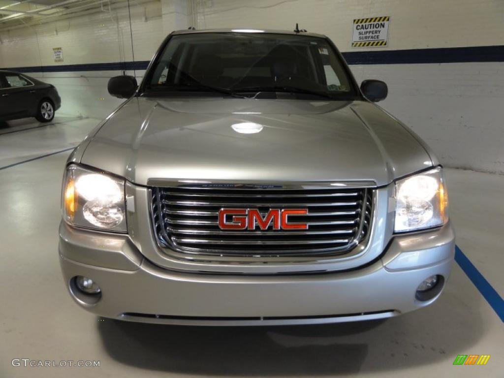 2006 Envoy SLT 4x4 - Liquid Silver Metallic / Ebony Black photo #3