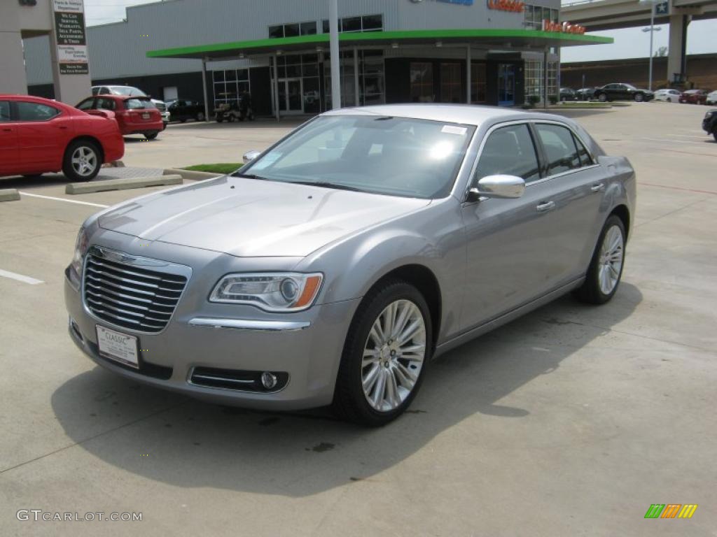 Billet Silver Metallic Chrysler 300