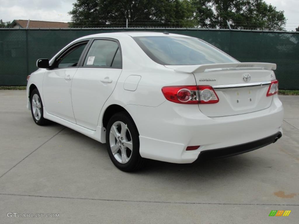 2011 Corolla S - Super White / Dark Charcoal photo #5