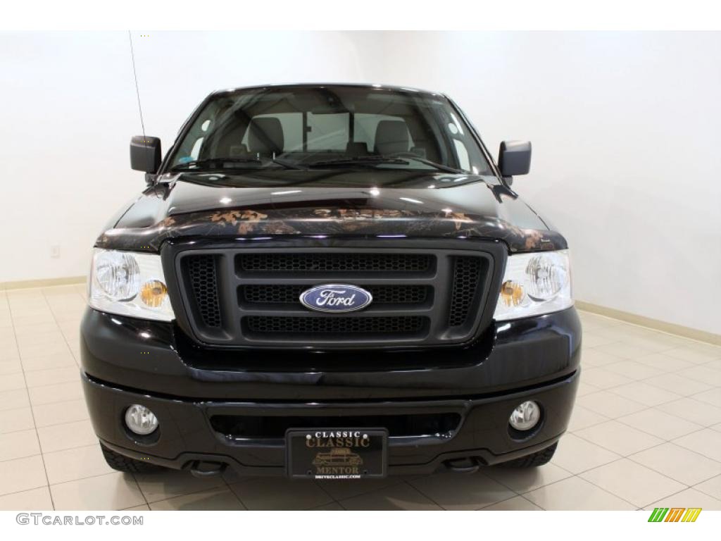 2006 F150 STX SuperCab 4x4 - Black / Medium Flint photo #2