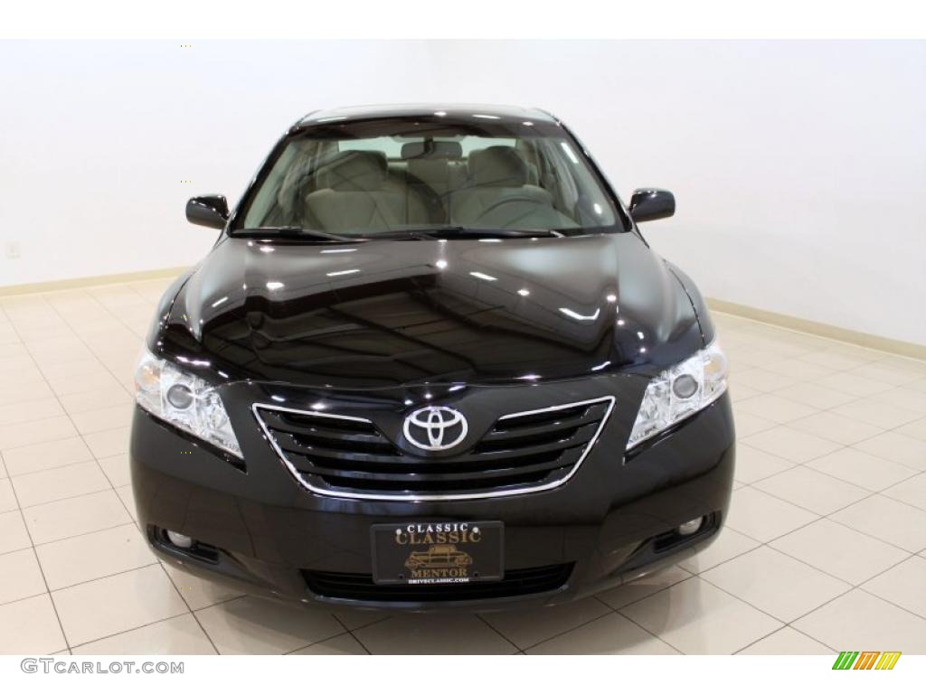 2007 Camry XLE - Black / Bisque photo #2