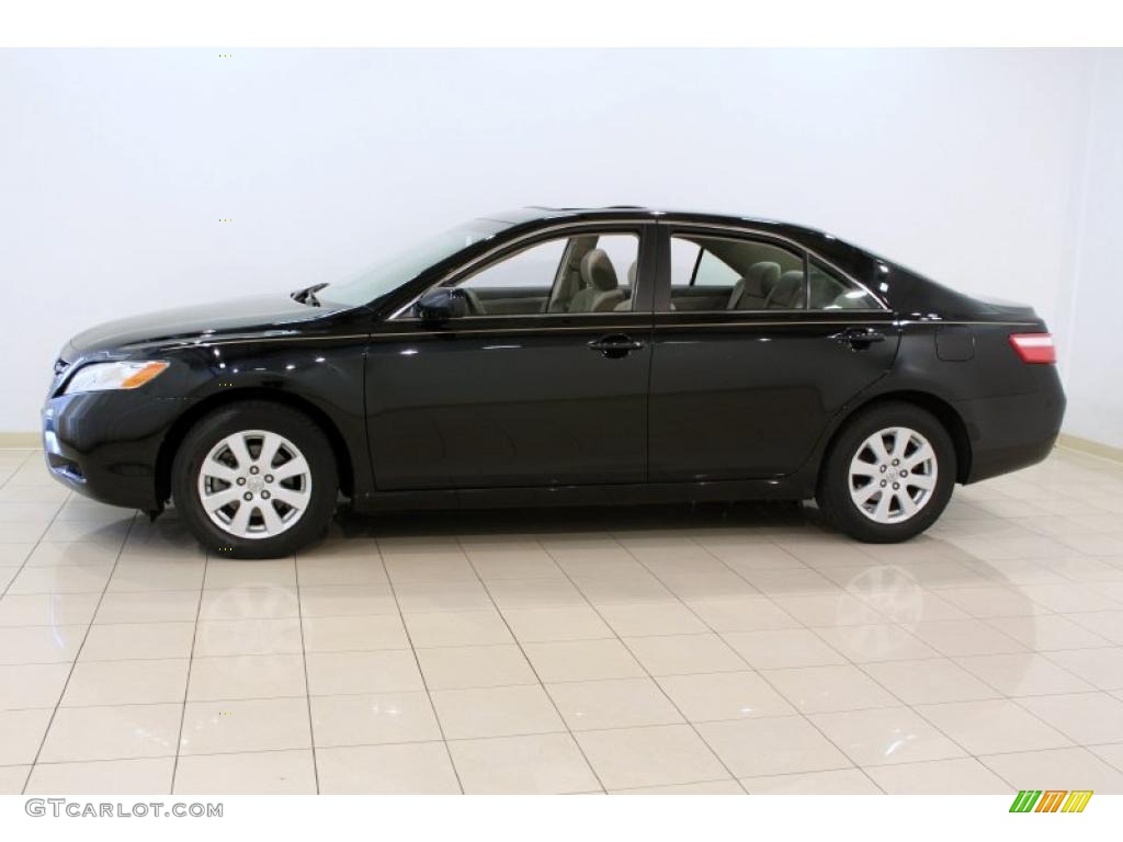 2007 Camry XLE - Black / Bisque photo #4