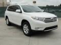 2011 Blizzard White Pearl Toyota Highlander SE  photo #1