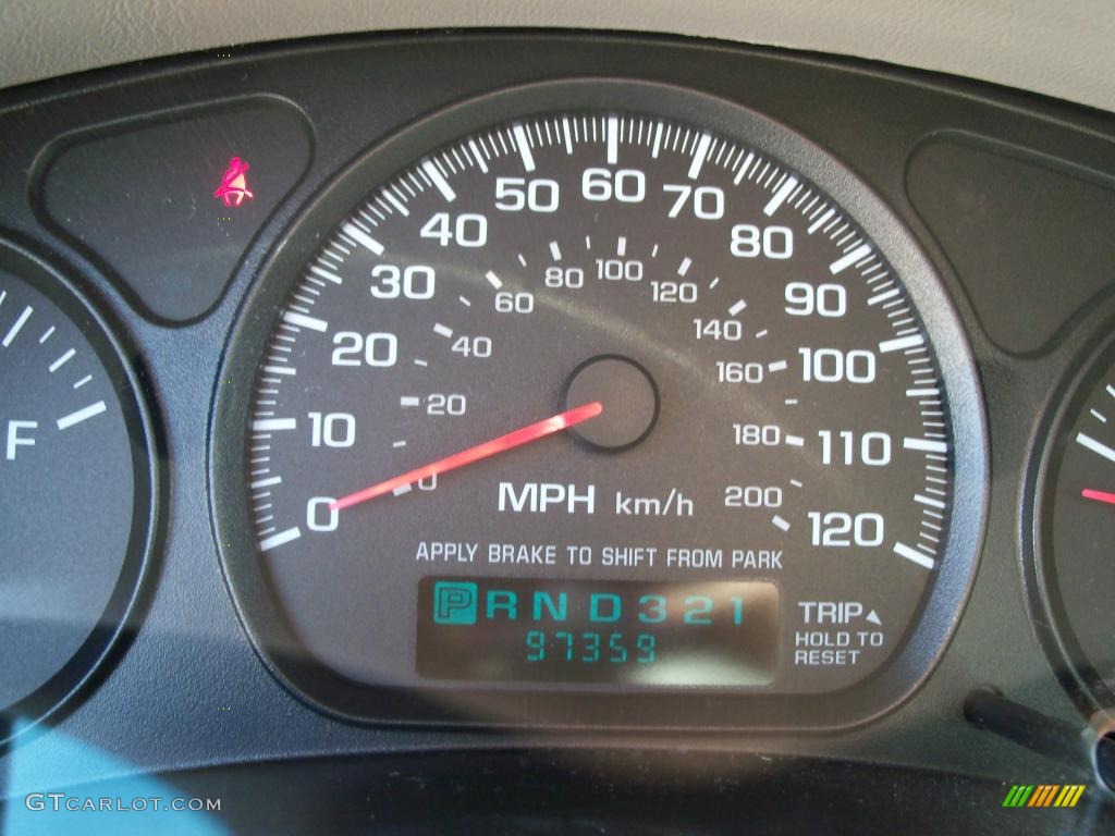2003 Impala  - White / Medium Gray photo #12
