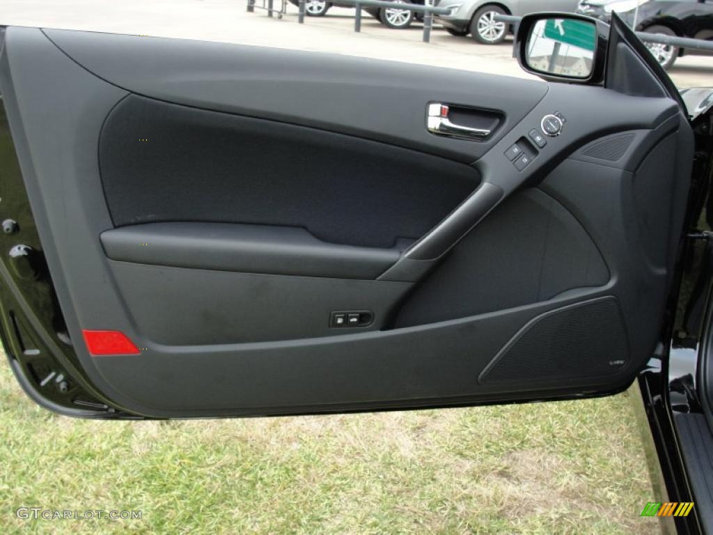 2011 Hyundai Genesis Coupe 2.0T Premium Black Cloth Door Panel Photo #49236840