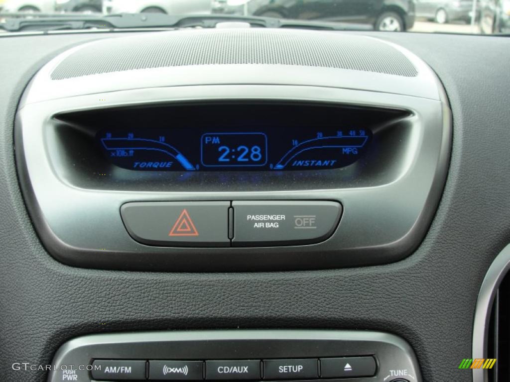 2011 Hyundai Genesis Coupe 2.0T Premium Controls Photo #49236930