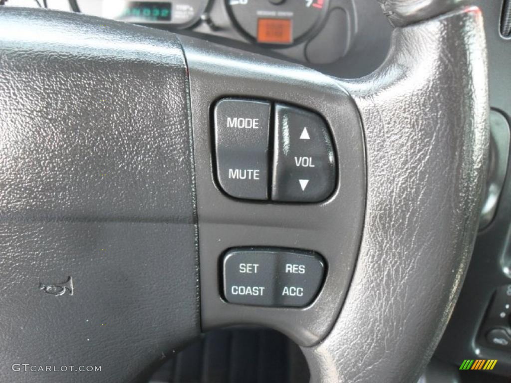 2004 Chevrolet Monte Carlo Intimidator SS Controls Photo #49238487