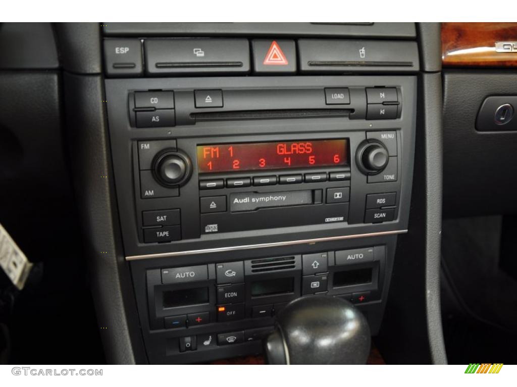 2005 Audi A4 3.0 quattro Cabriolet Controls Photo #49240263