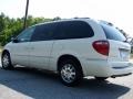 2007 Stone White Chrysler Town & Country Limited  photo #60