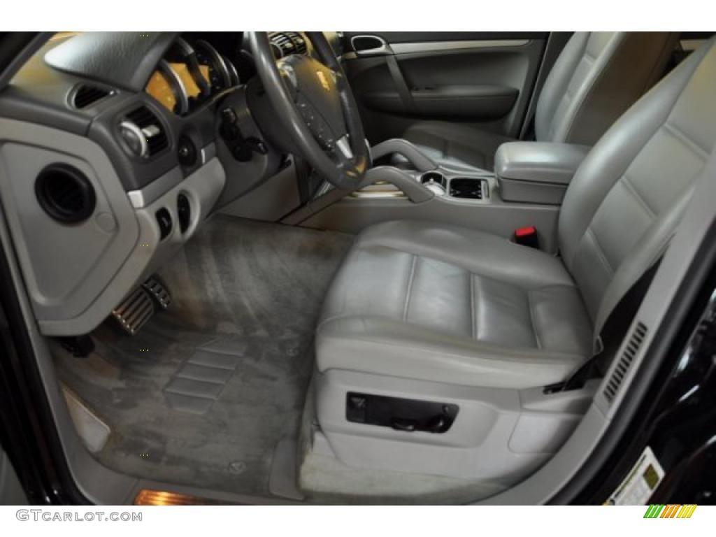 2006 Porsche Cayenne S interior Photo #49243752