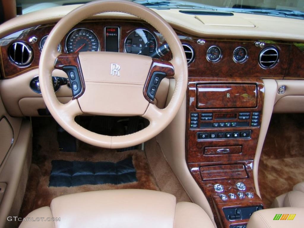 2000 Rolls-Royce Silver Seraph Standard Silver Seraph Model Autumn (Tan) Dashboard Photo #49245677