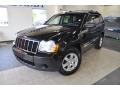 Brilliant Black Crystal Pearl - Grand Cherokee Laredo Photo No. 2