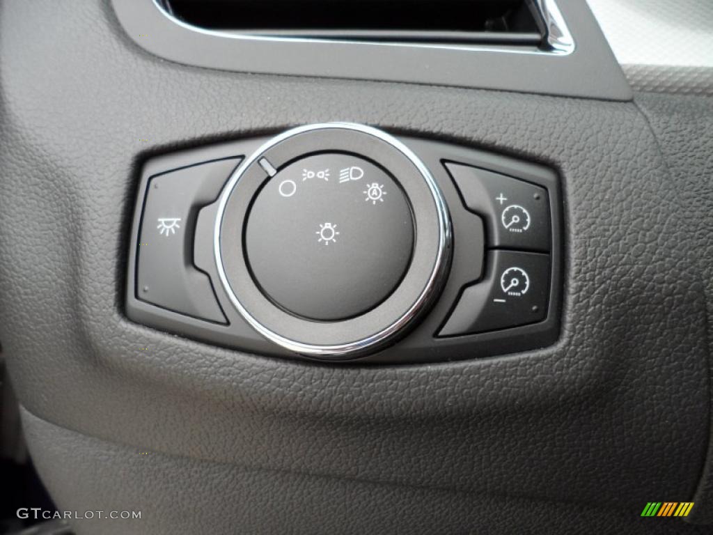2011 Ford Edge SEL Controls Photo #49251428