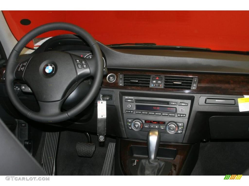 2011 3 Series 328i Sedan - Deep Sea Blue Metallic / Black Dakota Leather photo #5