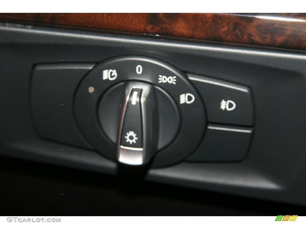 2011 3 Series 328i Sedan - Deep Sea Blue Metallic / Black Dakota Leather photo #13