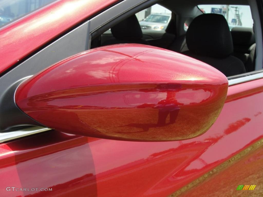 2011 Sonata SE - Venetian Red / Black photo #12
