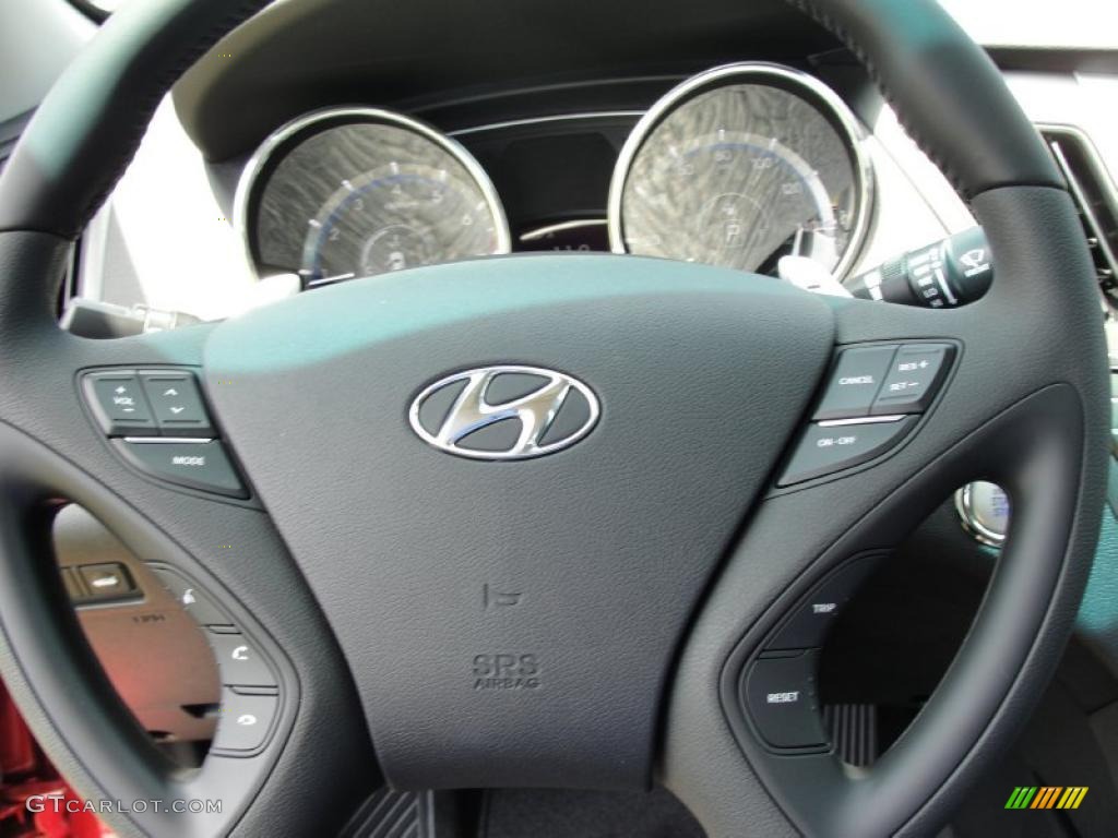 2011 Sonata SE - Venetian Red / Black photo #33