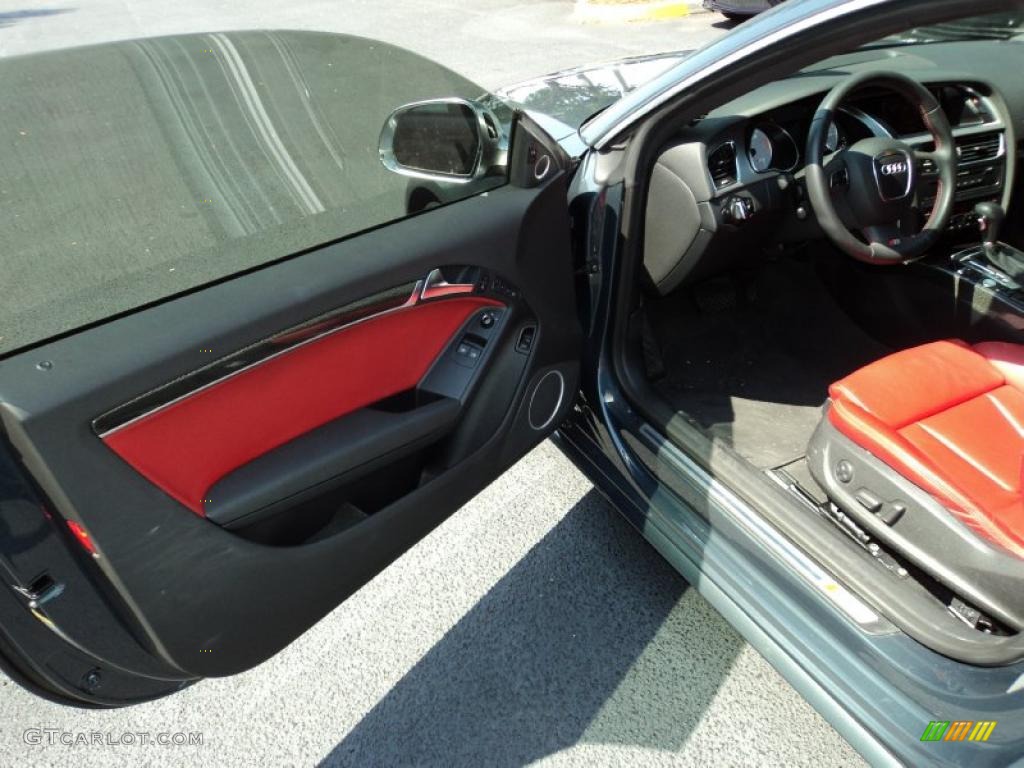 2009 Audi S5 4.2 quattro Magma Red Silk Nappa Leather Door Panel Photo #49256189