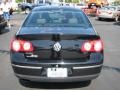 Deep Black - Passat 2.0T Sedan Photo No. 8