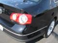 Deep Black - Passat 2.0T Sedan Photo No. 9