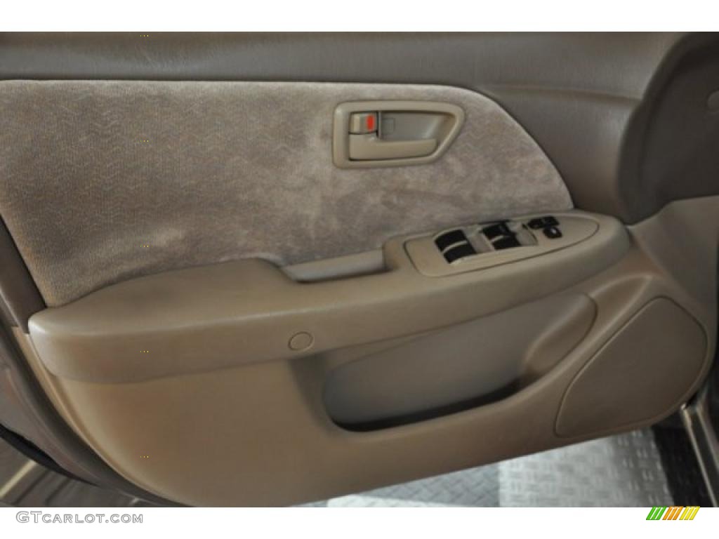 1999 Camry LE V6 - Sable Pearl / Oak photo #11