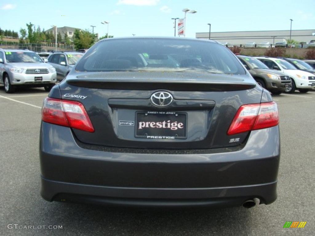 2009 Camry SE - Magnetic Gray Metallic / Charcoal photo #5