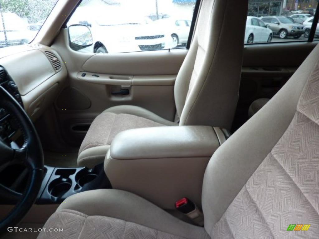 1998 Explorer XLT 4x4 - Light Prairie Tan Metallic / Medium Prairie Tan photo #12