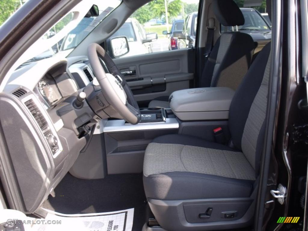 2011 Ram 1500 Big Horn Quad Cab - Rugged Brown Pearl / Dark Slate Gray/Medium Graystone photo #6