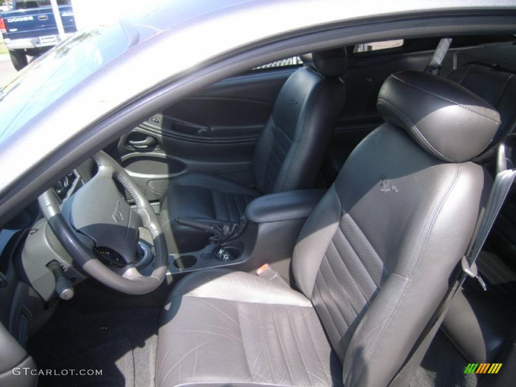 Dark Charcoal Interior 2004 Ford Mustang GT Coupe Photo #49272851