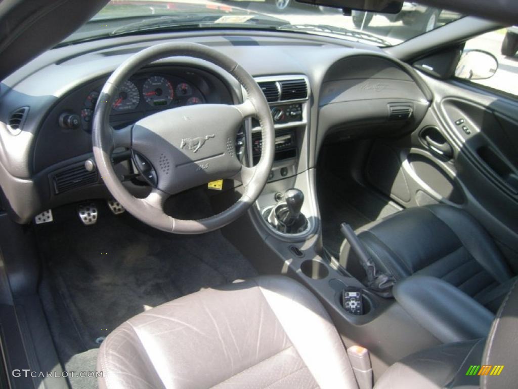 Dark Charcoal Interior 2004 Ford Mustang GT Coupe Photo #49272866