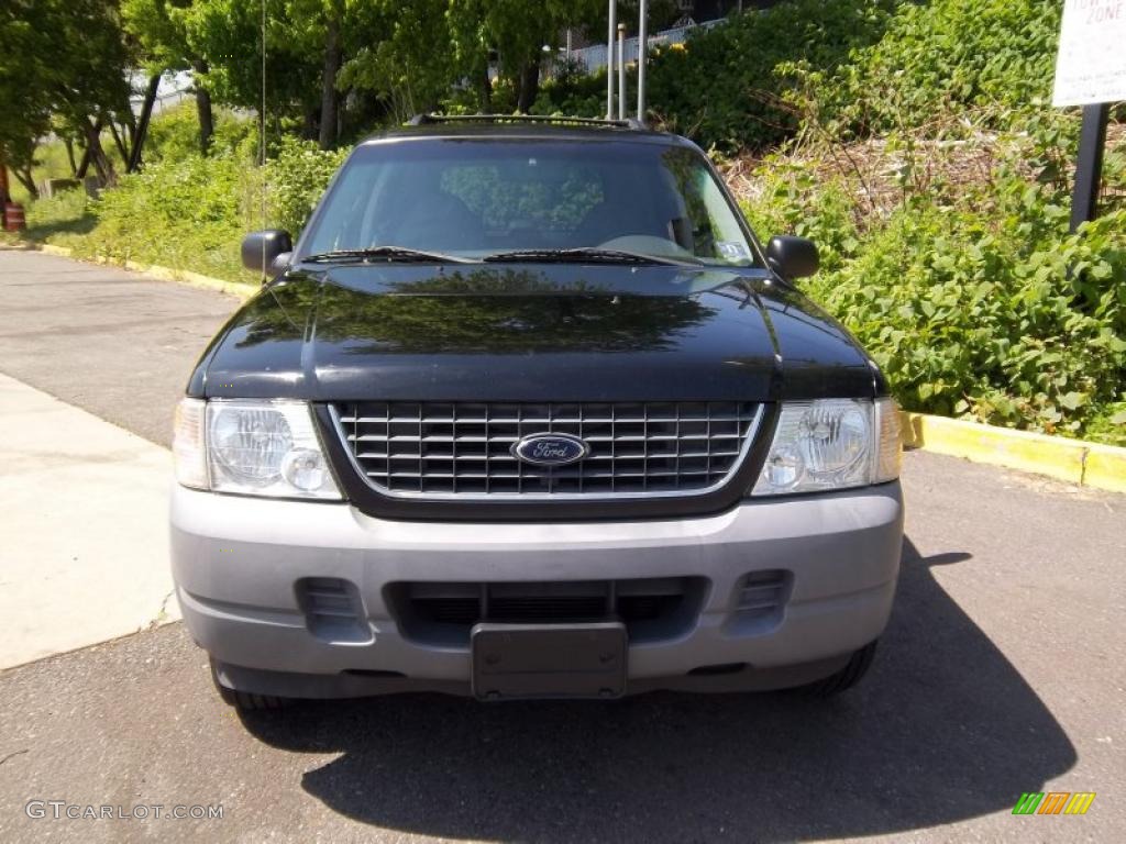 2002 Explorer XLS 4x4 - Black Clearcoat / Graphite photo #10
