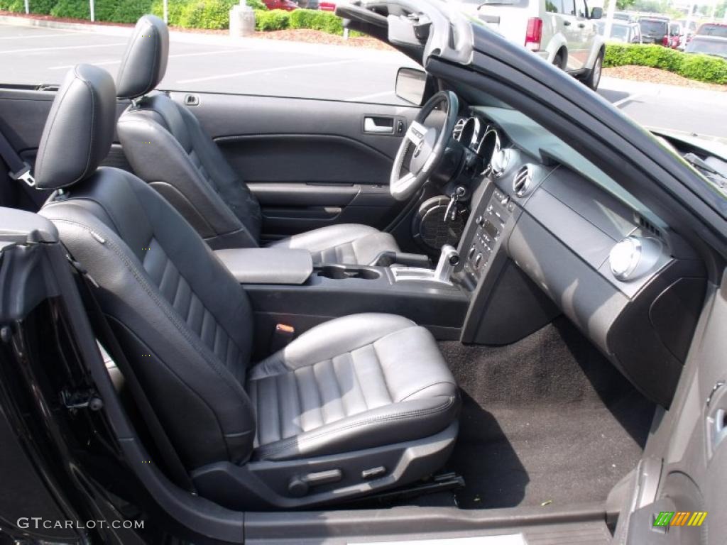 Dark Charcoal Interior 2008 Ford Mustang GT Premium Convertible Photo #49273862