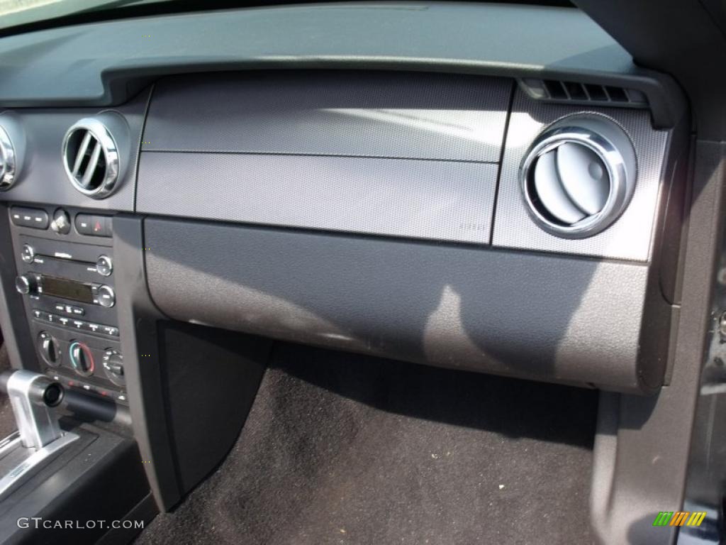 2008 Mustang GT Premium Convertible - Black / Dark Charcoal photo #15
