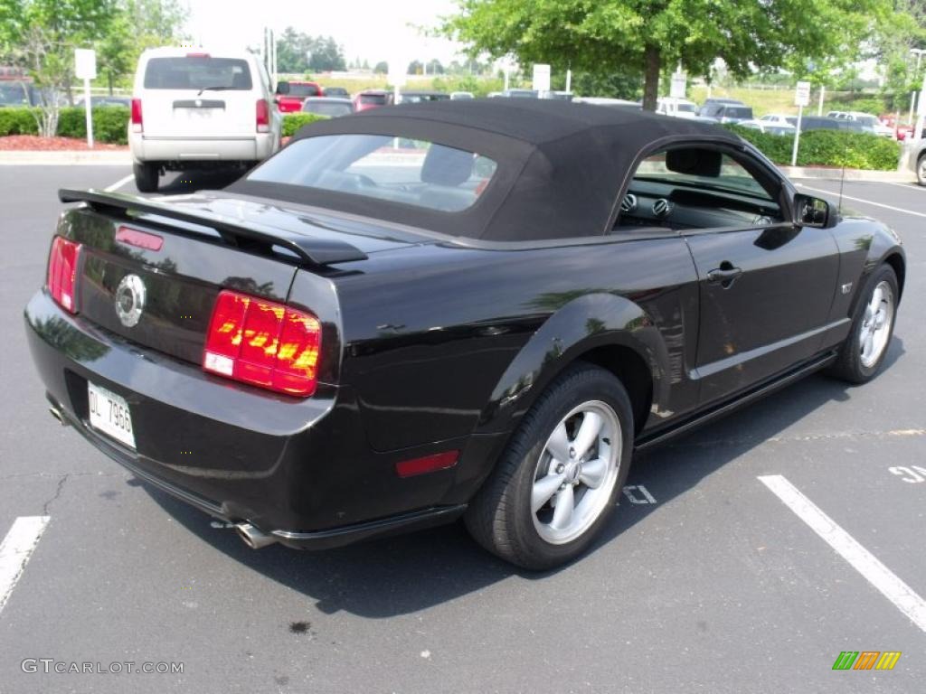 2008 Mustang GT Premium Convertible - Black / Dark Charcoal photo #18
