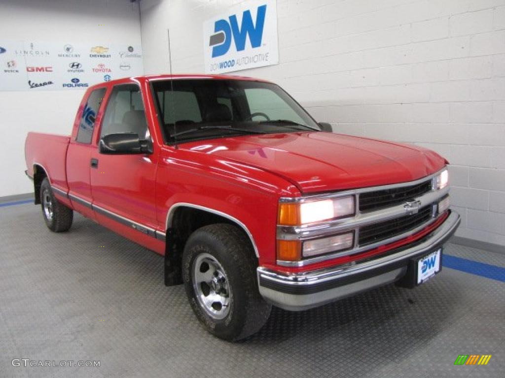 1997 C/K C1500 Silverado Extended Cab - Victory Red / Red photo #1