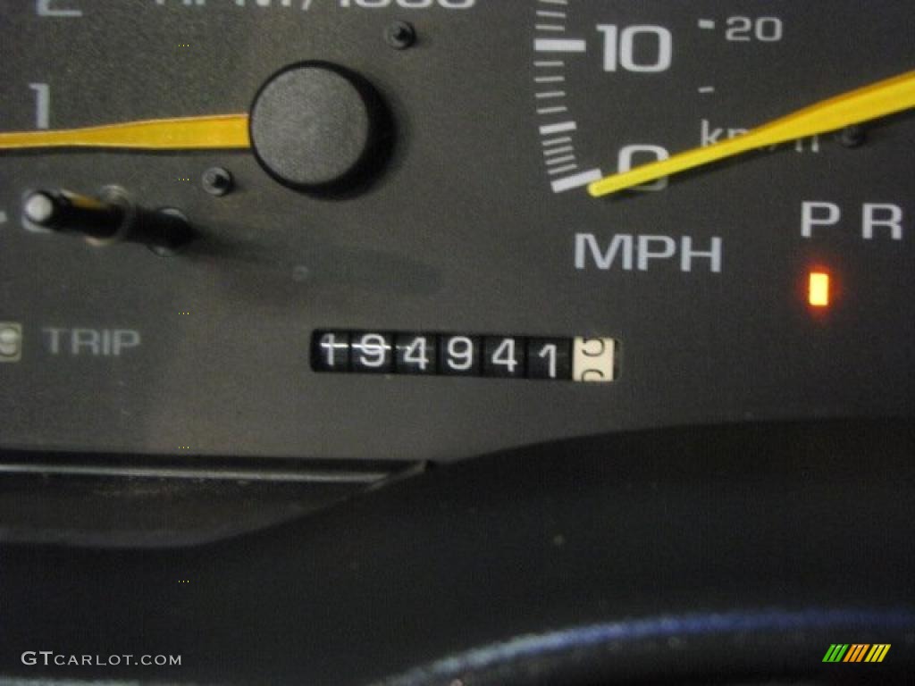 1997 C/K C1500 Silverado Extended Cab - Victory Red / Red photo #10